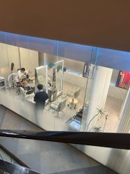 -PE SALON
