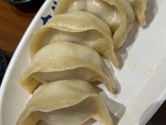 蟹粉锅贴-王家沙点心店(南京西路总店)