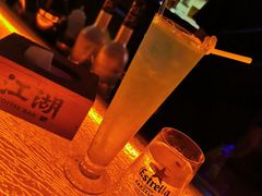 -江湖酒吧