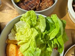 烤猪五花的配菜-SHAN山(前滩太古里店)