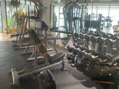 -F+轻食健身赋能空间(中华北路国贸商场店)