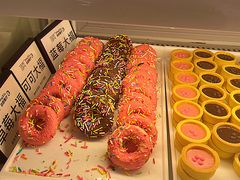 -涨巢·潮玩水疗局