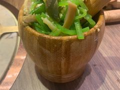 舂青花椒牛肚-云海肴云南菜·蒸汽石锅鱼(龙湖上城店)