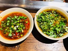 -老牌坊云南鱼豆花火锅(嵩山店)