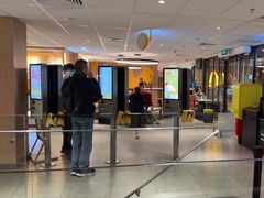 -麦当劳(静安寺店)