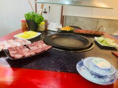 -牛得很·鲜牦牛肉烧烤·牛羊肉菌汤锅(康定店)