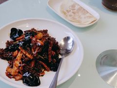-聚友斋(陶瓷琉璃馆水晶街店)
