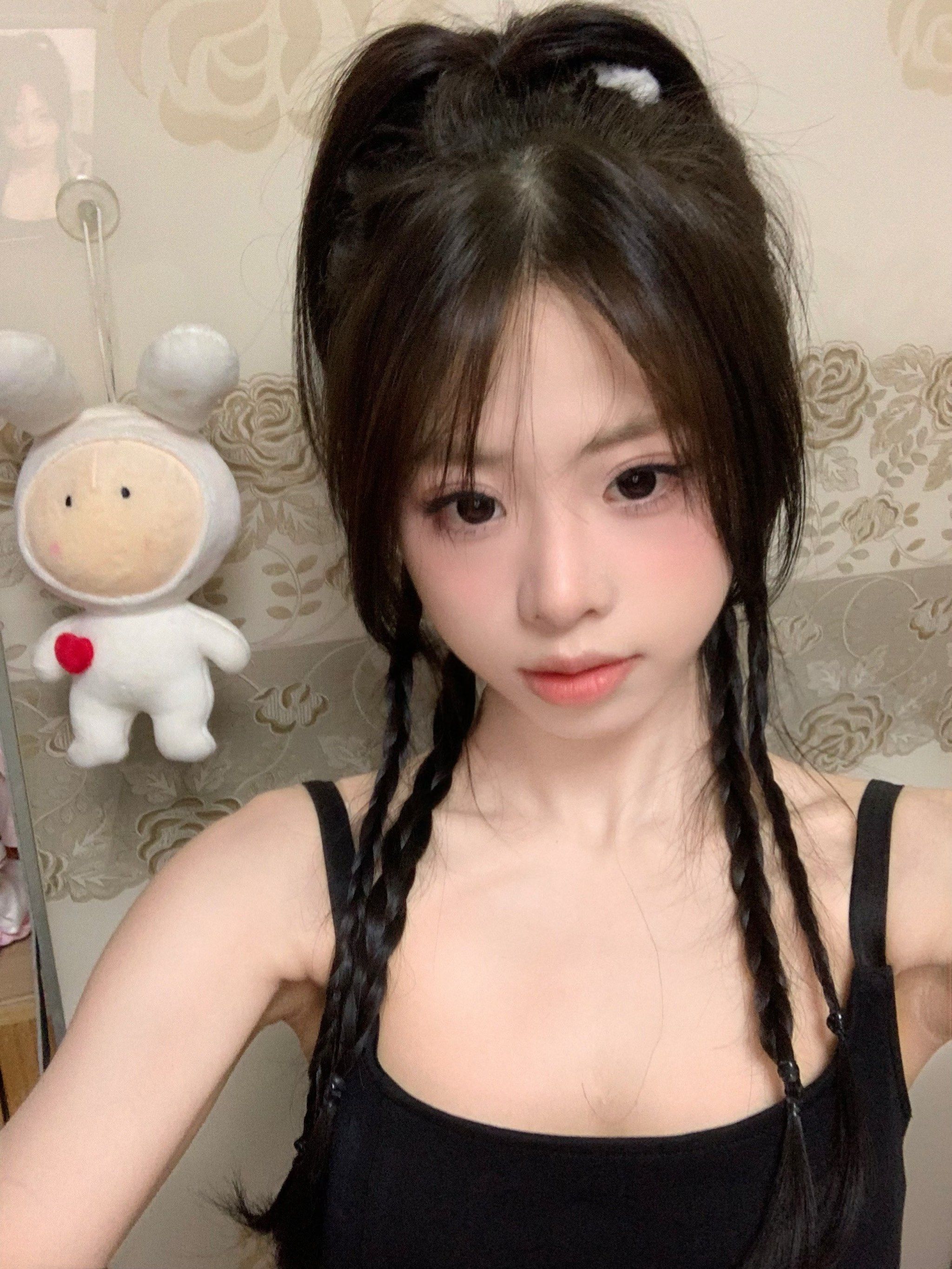 甜美可爱女孩