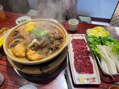 -沙胆彪炭炉牛杂煲(上海日月光广场店)