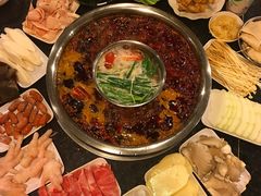 -邓莽子老火锅(中兴路总店)