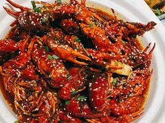 -肥肥虾庄·金牌油焖大虾(汉街SKP店)