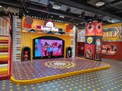-LuckyStar幸运星家庭娱乐中心(东莞国贸店)