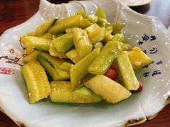 -壹阁胡羊焖饼(特色小吃街店)
