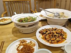 -严记小天府酸菜鱼(西四路店)