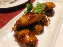 烤鸡翅-WOLFGANG PUCK KITCHEN & BAR(迪士尼小镇店)