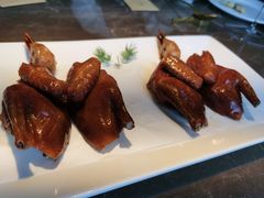脆皮乳鸽-新荣记(BFC外滩金融中心店)