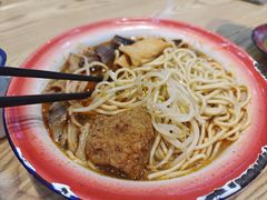 -刘二姐襄阳牛肉面(鸟巢店)