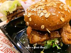 -The Habit Burger Grill 哈比特汉堡(爱琴海店)