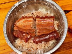-梁阿婆廿年老牌扣肉糯米饭
