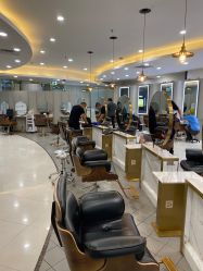 大厅-八佰伴8008星级形象店