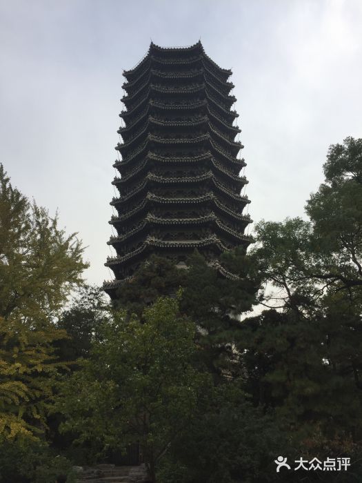 博雅塔图片
