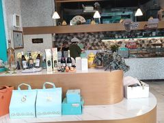 -莎琳娜食品有限公司·蛋糕店