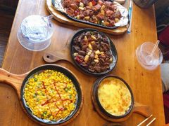 -老东镇啤酒屋海鲜加工·蒸汽海鲜·海鲜烧烤(台东店)