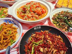 -肥小宝·金牌油焖大虾(襄阳龙虾地标店)