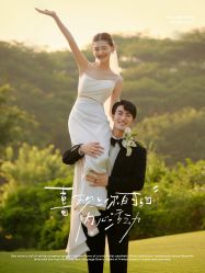 -雪中彩影婚纱摄影·微光艺术中心