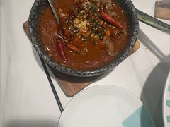 -姚姚酸菜鱼·金戈戈香港豉油鸡(喜荟城联名店)