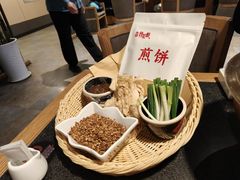 -鲁菜根·泰安菜(万达店)