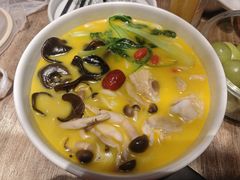 -云海肴云南菜(浦江欢乐颂店)