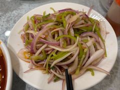 新疆老虎菜-汗腾格里·风味餐厅(新疆驻京办店)