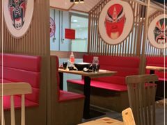 大堂-风光老灶麻辣香锅(大成路翠微百货店)
