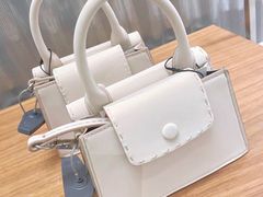 -ZARA(大上海时代广场店)