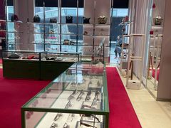 -Gucci(首创奥特莱斯店)