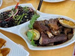 -鹏城人家海鲜酒家·23年老字号(较场尾店)