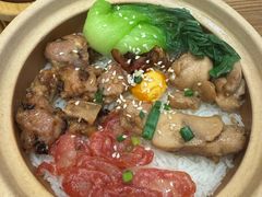 -煲仔皇腊味煲仔饭(经四万达店)