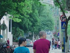 -溪岸路花鸟市场