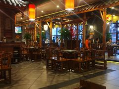 大堂-张大胡子鱼头火锅酒楼(长益路店)
