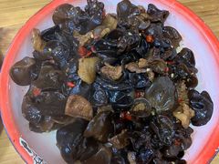 野木耳炒肉-老三样·美食研究中心(世贸路店)