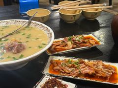 -醉八仙热酒馆(渝中店)