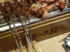 -喝丢一只鞋辣炒海鲜小烧烤(三八广场店)