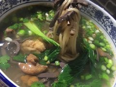 -陈仓老街美食天地