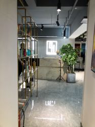 -HG美发设计沙龙