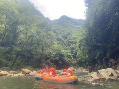 -雅鲁激流探险漂流