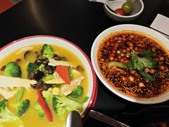 -麻六记(凤凰汇店)