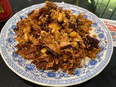 香辣手撕烤兔-鸿运兔·手撕烤兔(天府广场店)