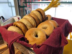 -Catch Bagel(芳草地店)