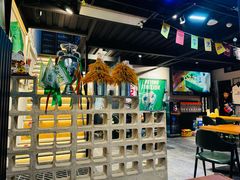 -京狮炙燥·精酿烧烤(首经贸店)